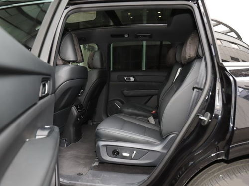 又一高端suv成功了 銷(xiāo)量飛速增長(zhǎng),超過(guò)奧迪q5l,產(chǎn)品越級(jí)是關(guān)鍵