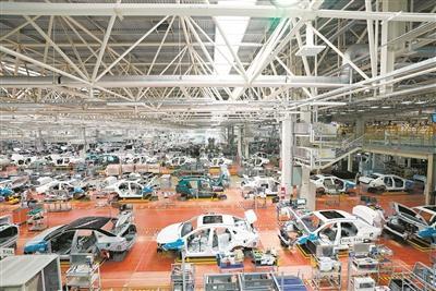 智能微電網(wǎng)、優(yōu)化生產(chǎn)域、引入新技術(shù)&hellip;這個汽車工廠全年零碳排放